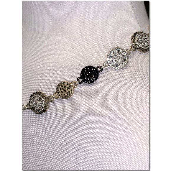 Nine West Vintage America Hammered Disc Necklace EUC - Picture 5 of 8